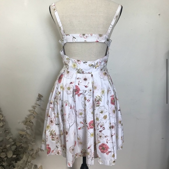 BB Dakota Dress 8 - Picture 3 of 8